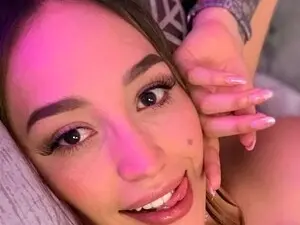 Myfreecams Free Live Porn of Maggietime