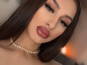 Myfreecams Sex Chat of KissInferno