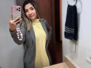 Myfreecams Adult Webcams of Seren_hanna