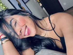 Myfreecams Free Porn Cam of Bella_Dior_
