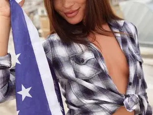 Myfreecams Sex Chat of SweetRossie