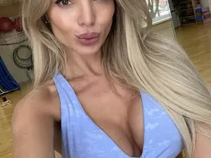 Myfreecams Free Live Porn of ChloeJakson