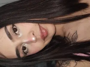 Myfreecams Free Porn Cam of serena_jeyns