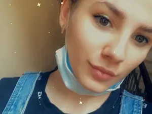 Myfreecams Adult Webcam of LolaCrystal