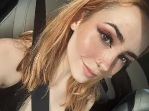 Myfreecams Live Sex Cam of Rpgmona