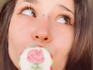 Myfreecams Sex Cam of Alien4twenty