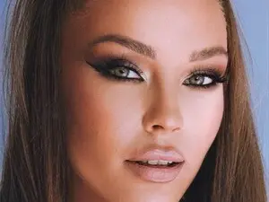 Myfreecams Watch Live Sex Cams of Maksiine