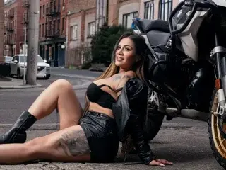 Streamate Adult Webcam of AzunaStar