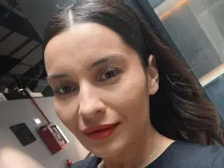 Streamate Live Porn of ROSEMARIY