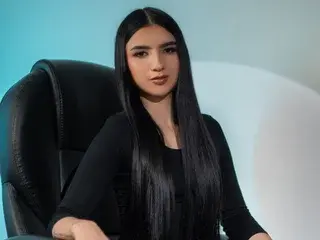 Streamate Best live sex cam show of MilanMoon