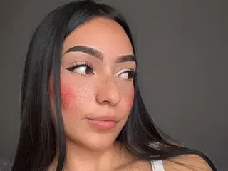 Streamate Free Live Porn of missallydoll_e