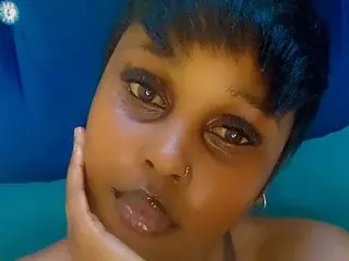 Streamate Watch Live Sex Cams of CurvyBootiliscious88