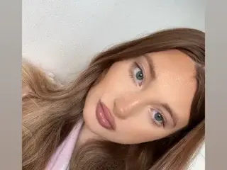 Streamate Live Sex Cam of BritishBeckyXX