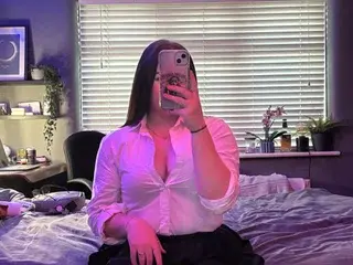 Streamate Nude Webcam of MiriXxX