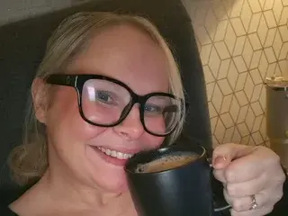 Streamate Live Sex Cam of Peachy_English_Blond