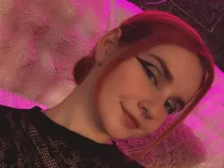 Streamate Adult Webcam of Cherry_Sin