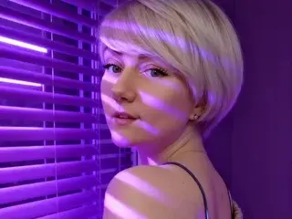 Streamate Nude Webcam of Blond_Pearl