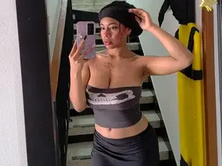 Streamate Sex Cam of charlotte_bronte