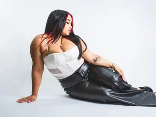 Streamate Best live sex cam show of DisyamilPineda