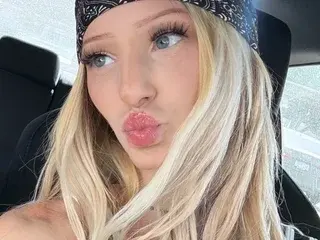 Streamate Adult Video Chat of theselenarainx