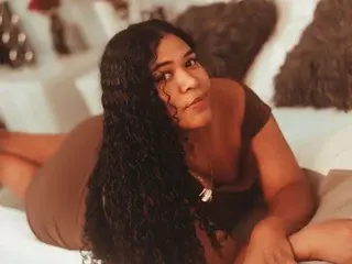 Streamate Free Live Porn of NiaDrake