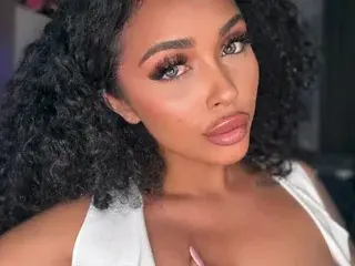 Streamate Live Sex of MoanforU