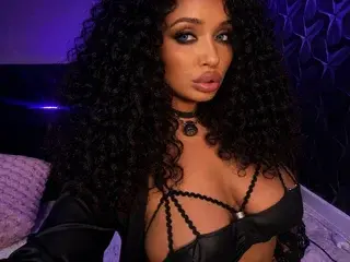 Streamate Nude Webcam of MoanforU