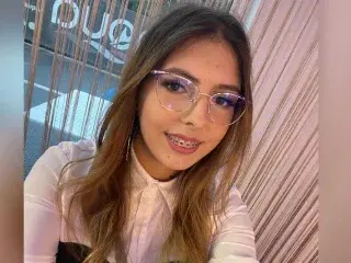 Streamate Live Sex of ADELLYINN