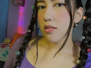Streamate Adult Video Chat of AuroraShyrzt