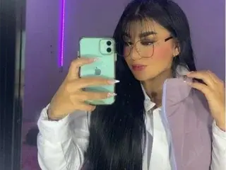 Streamate Best live sex cam show of IntimateRush