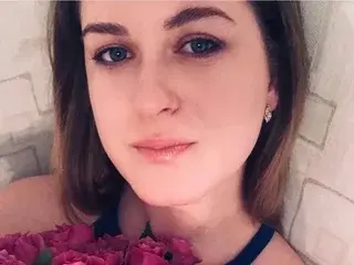 Streamate Sex Cam of Luna_ria