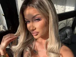 Streamate Free Live Porn of LaraBrynn