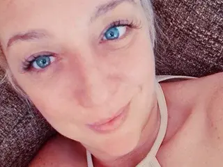 Streamate Adult Webcams of LizaLive