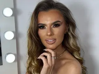 Streamate Free Live Porn of AprilXXS
