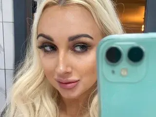 Streamate Live Porn of BlondieBarbieBabe