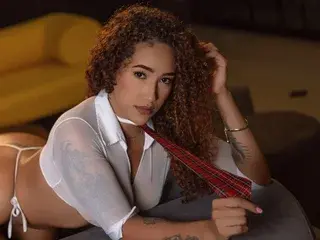 Streamate Live Sex Cam of SofiaaV