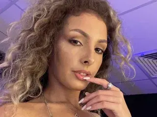 Streamate Adult Webcams of YasminAlStar