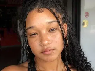 Streamate Watch Live Sex Cams of NaughtyMe19