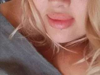 Streamate Free Live Porn of Siren_Irenka
