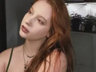 Streamate Sex Cam of LadySlan