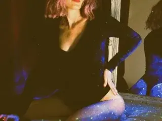 Streamate Watch Live Sex Cams of Jessiforyou