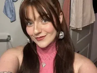 Streamate Adult Webcam of DitzyLilDaisy