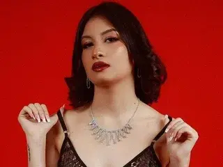 Streamate Nude Webcam of devinesimone