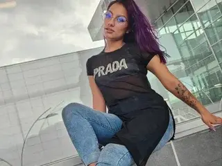 Streamate Free Porn Cam of vale_alvarez