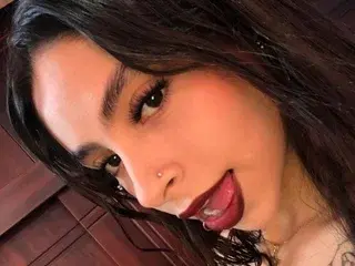 Streamate Free Live Porn of AmbeerRosse