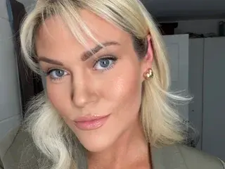 Streamate Live Sex Cam of xoxMissDxox