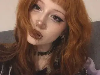 Streamate Sex Cam of LIYNA