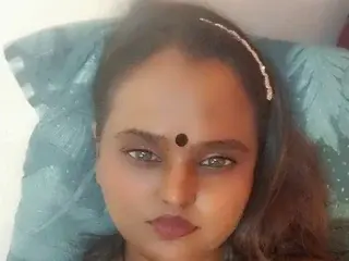 Streamate Nude Webcam of Indiansunshine19