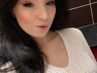 Streamate Adult Video Chat of LunnaGrey