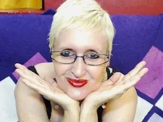 Streamate Best live sex cam show of reniahot